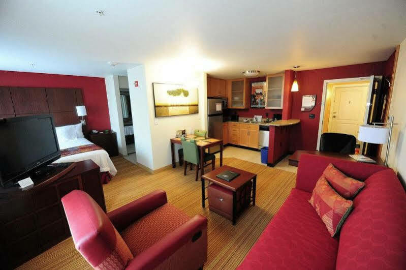 Residence Inn Lexington Keeneland/Airport Экстерьер фото